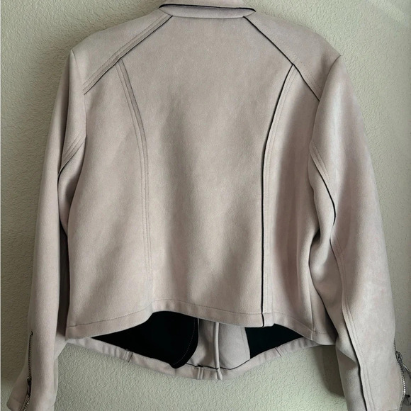 Torrid Suede Style Zippered Moto Jacket in Blush Pink 2 - Picture 9 of 12